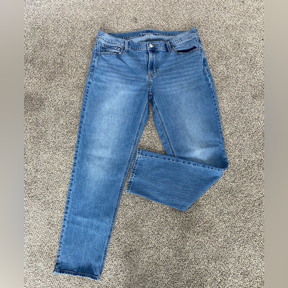 Old Navy Mid Rise Wow Boyfriend jeans